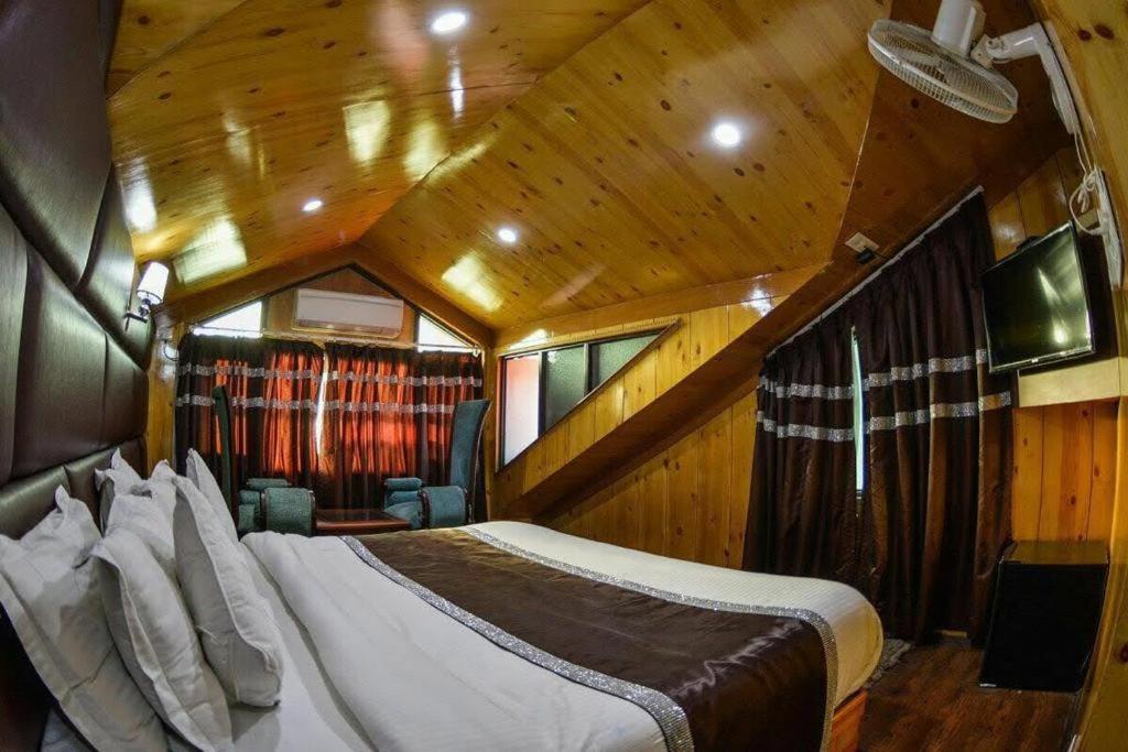 Vella Marina Group Of Hotels Хелен Экстерьер фото