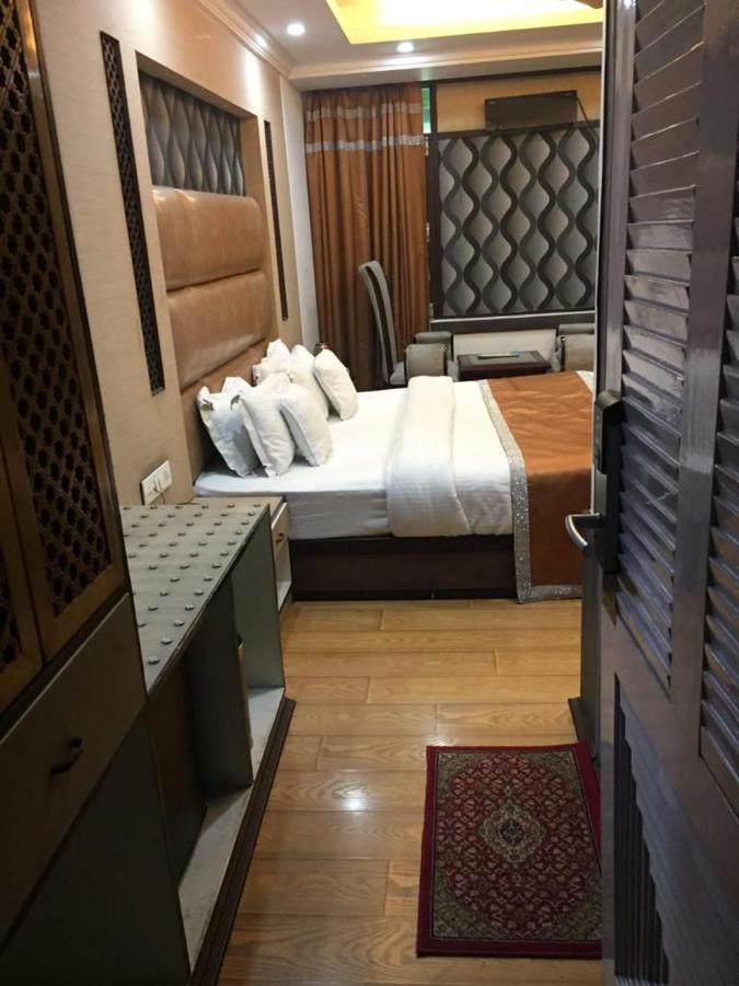 Vella Marina Group Of Hotels Хелен Экстерьер фото